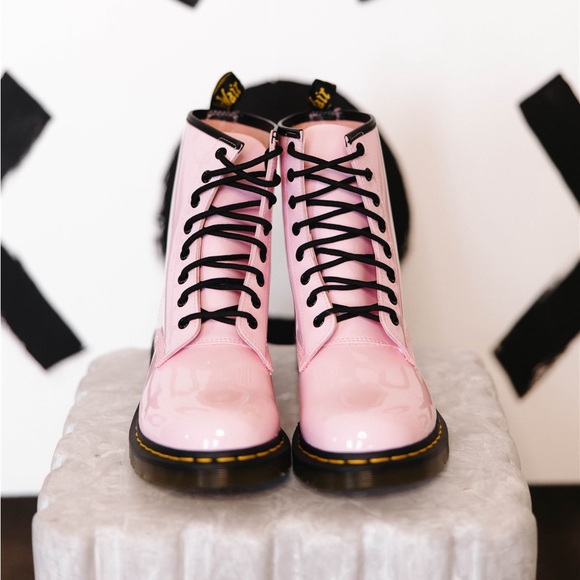 Dr. Martens Shoes - NIB DR.MARTEN PINK PATENT